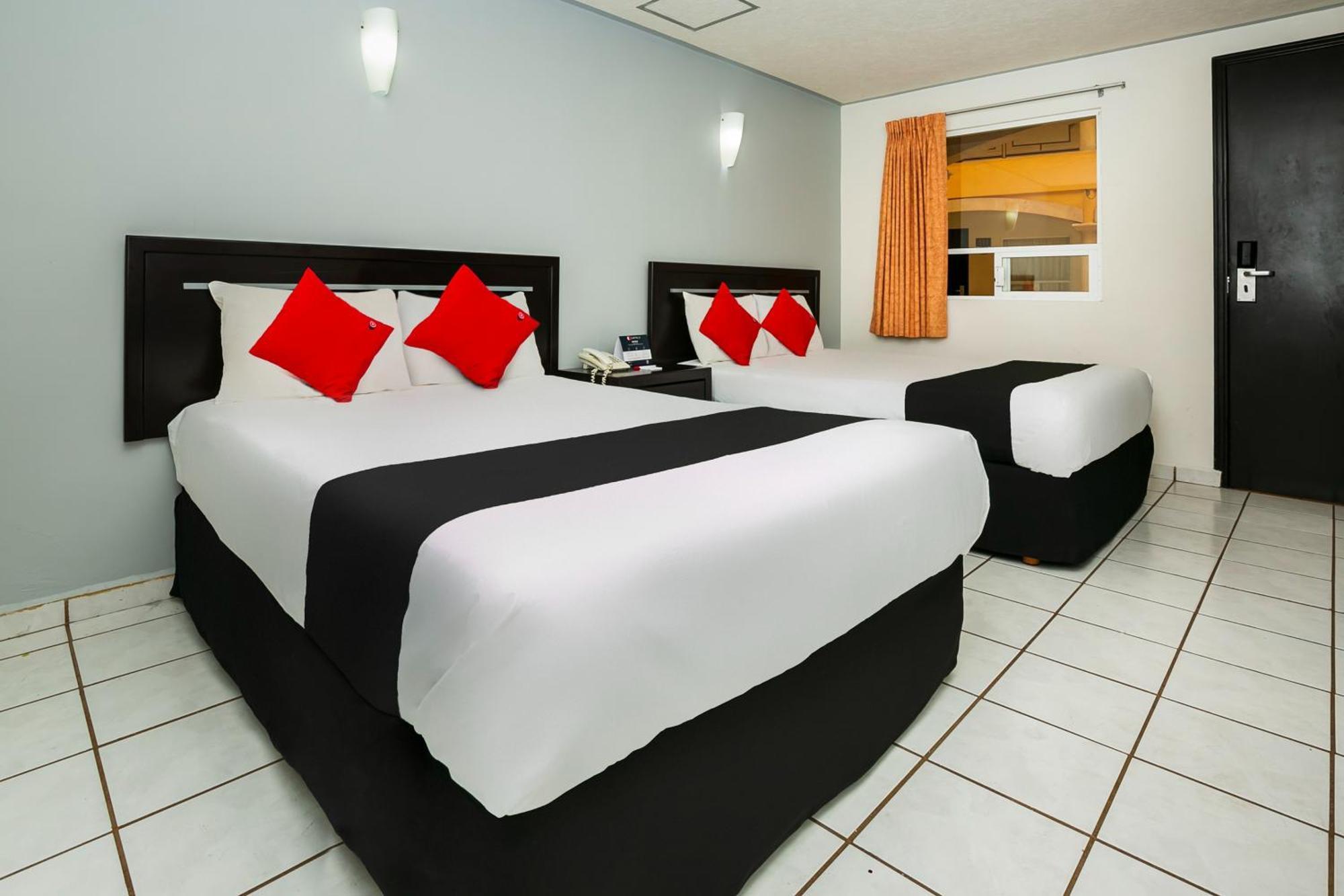 Capital O Hotel Victoria 莫雷利亚 外观 照片